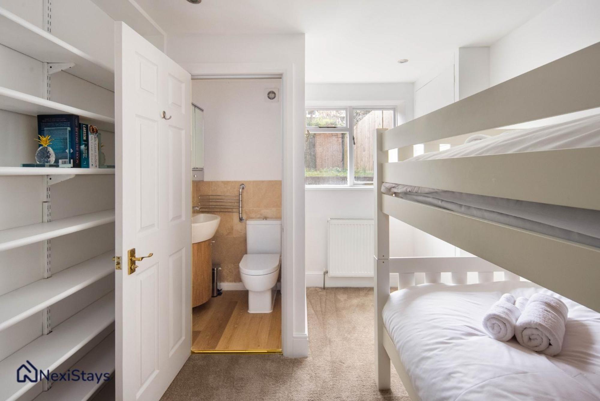 Apartamento 10 Mins Walk To The Oval, The Kennington Retreat Londres Exterior foto