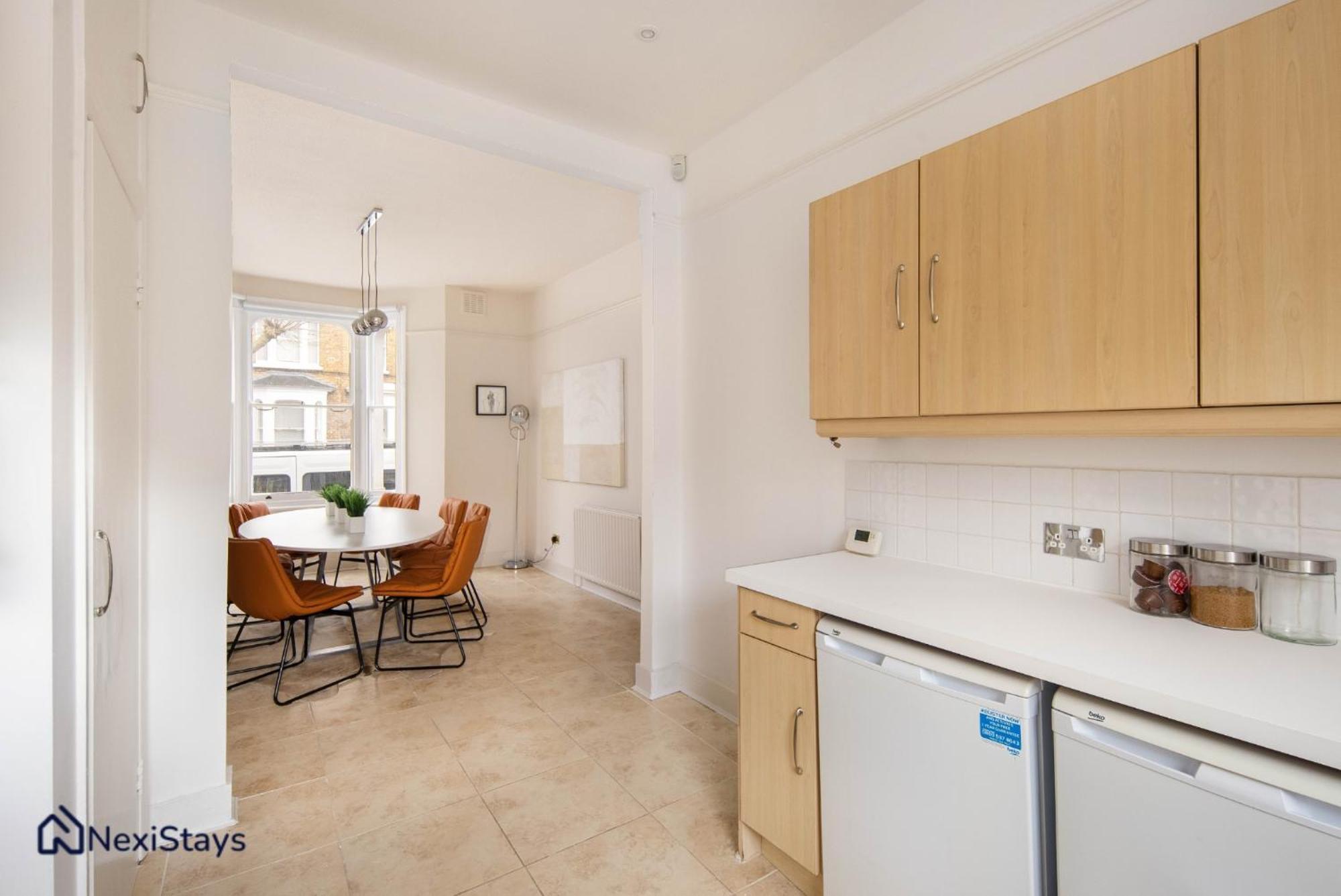 Apartamento 10 Mins Walk To The Oval, The Kennington Retreat Londres Exterior foto